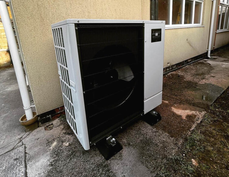 Design, installation, commissioning & servicing Air Source Heat Pumps / ASHP systems in Retford and Worksop